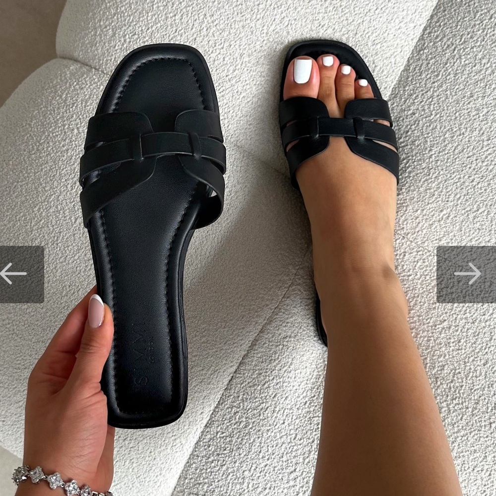 Black Slip On Flat Sandals